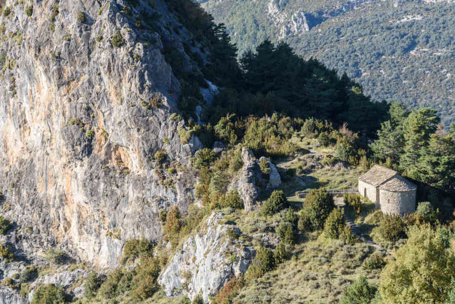 Huesca - Tella 10 - ermita de los Santos Juan y Pablo.jpg